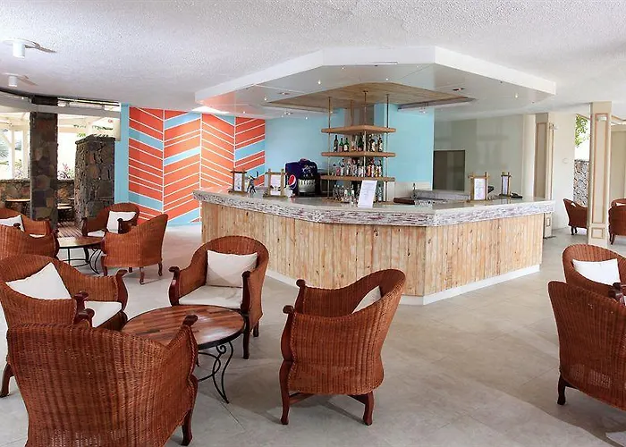 Flic en Flac hotels near Jumbo Express