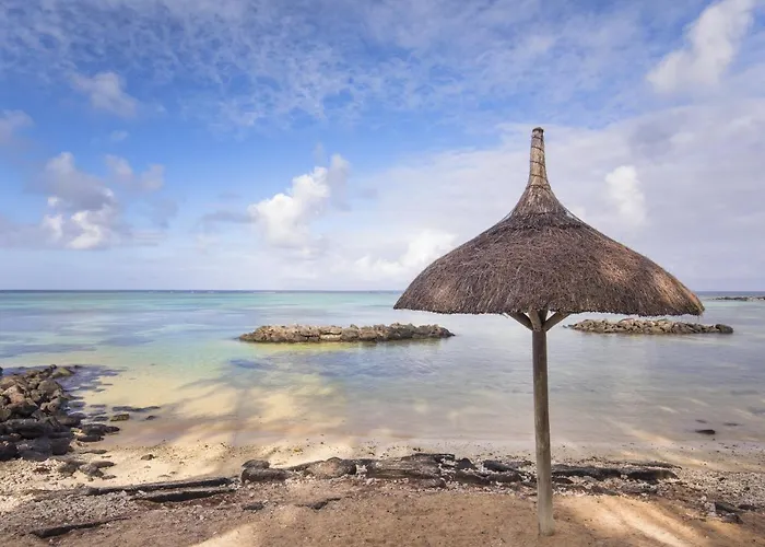 Pointe aux Canonniers hotels near Blue Safari Submarines
