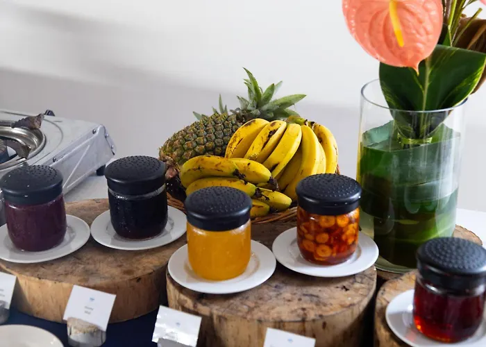 Luxury Hotels in Pointe aux Canonniers near La Cuvette Public Beach