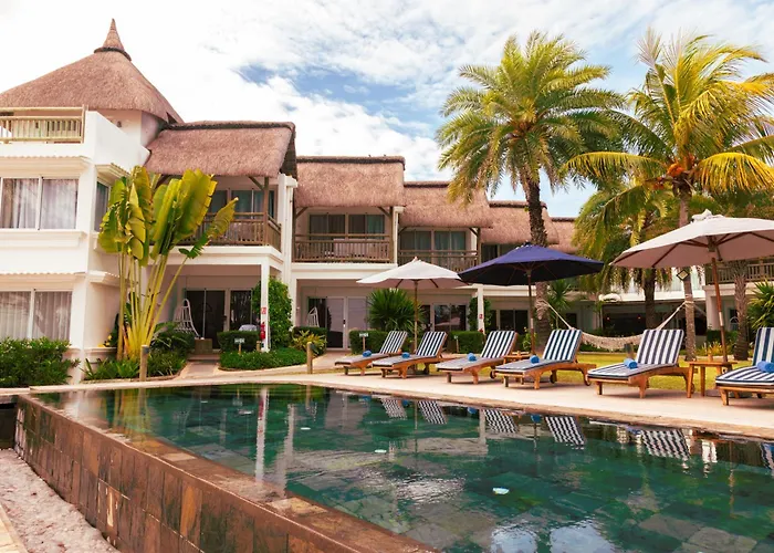 Pointe aux Canonniers Hotels