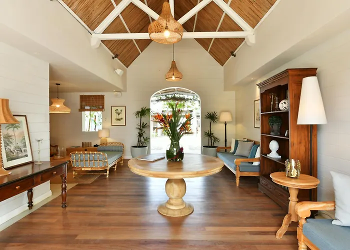 Grand Baie Hotels With Pool