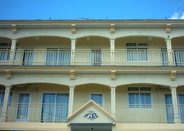 Vacation Apartment Rentals in Grand Baie