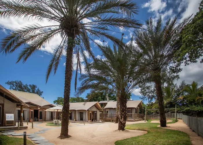 Pointe aux Canonniers 4 Star Hotels