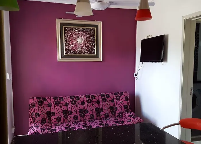 Vacation Apartment Rentals in Flic en Flac