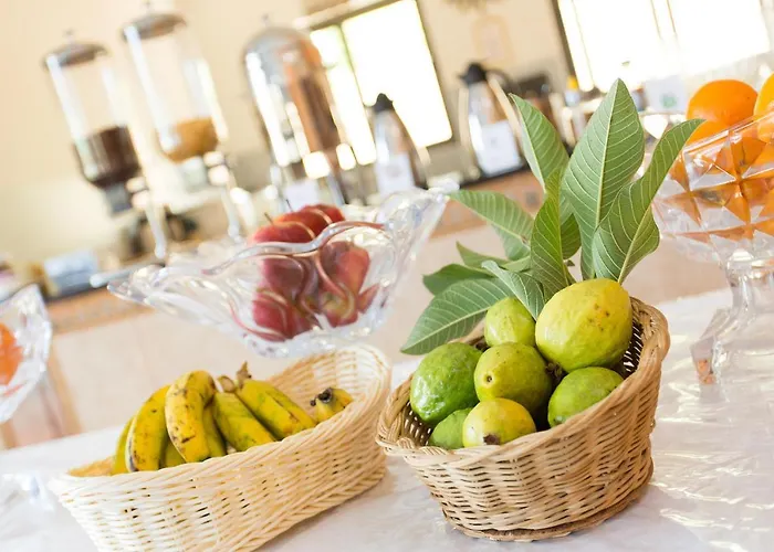 Flic en Flac Cheap Hotels near Convento de Santa Catalina de Siena